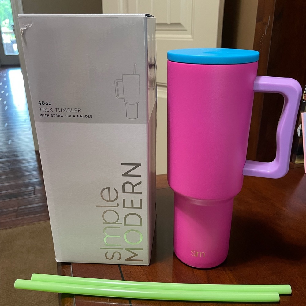 SIMPLE MODERN 40oz TREK TUMBLER